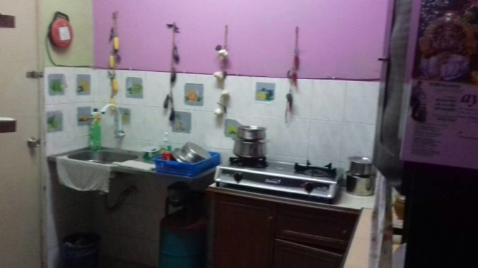 shoplot apartment taman sentosa Klang – kitchen