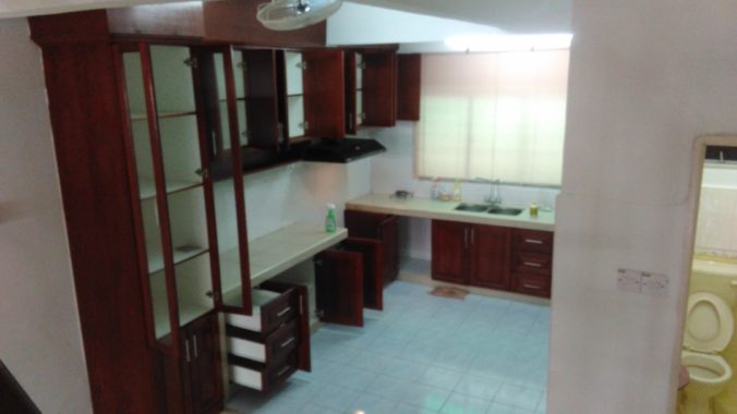 6 extended ktichen with wardrobe and kitchen kabinet. 2 storey gombak for sale- 0125156874